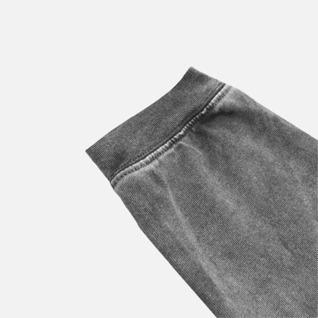 Savage Puss™ vintage gray heavy longsleeve T-shirt